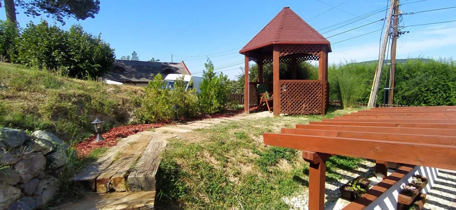 Szigligeti Panorama Apartmanhaz Exterior foto