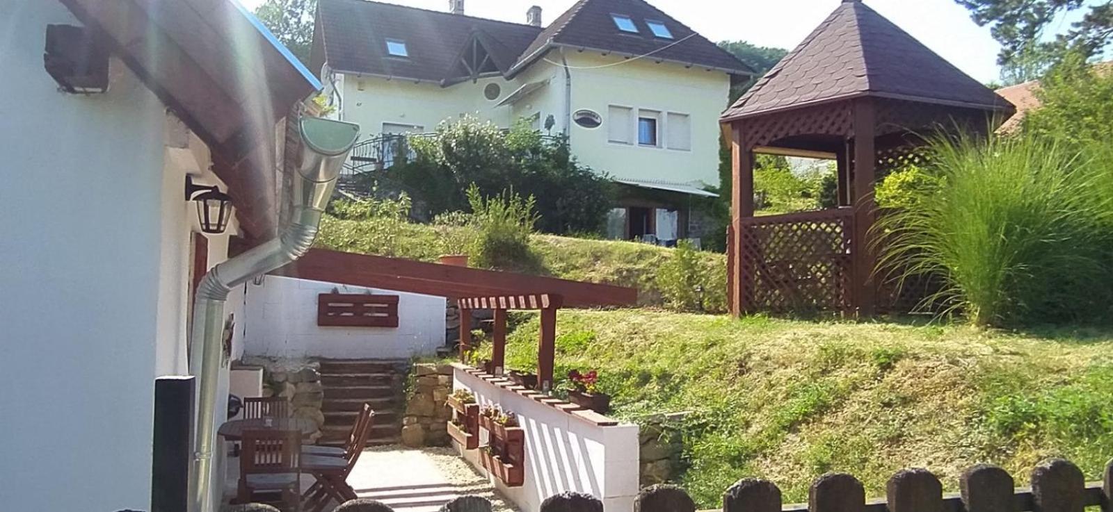 Szigligeti Panorama Apartmanhaz Exterior foto